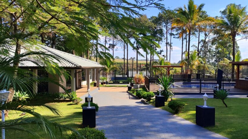 sítio de alto padrão em botucatu